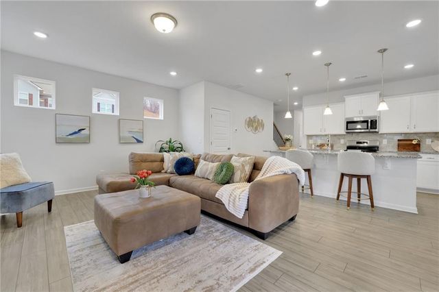 803 Dundee Way, Cartersville, GA 30121