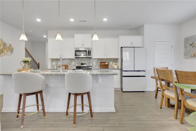 803 Dundee Way, Cartersville, GA 30121