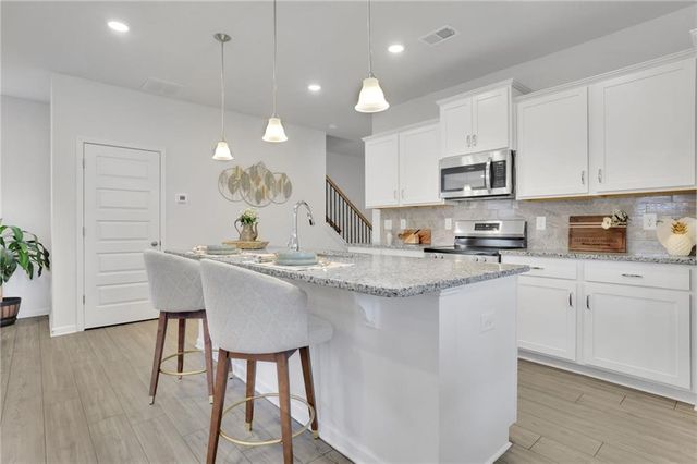 803 Dundee Way, Cartersville, GA 30121