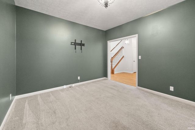 1709 Stonegate Circle, Lafayette, IN 47909
