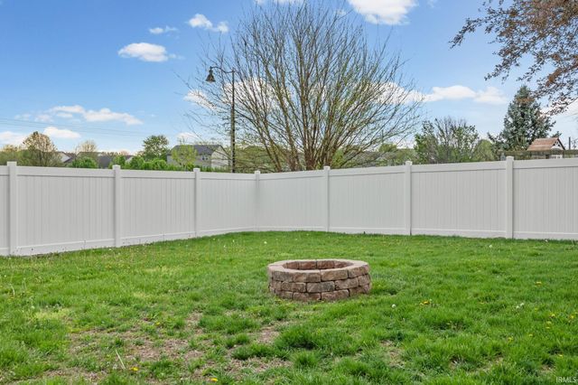 1709 Stonegate Circle, Lafayette, IN 47909