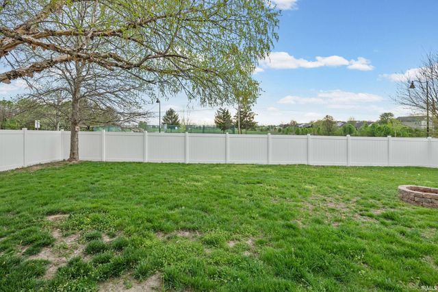 1709 Stonegate Circle, Lafayette, IN 47909