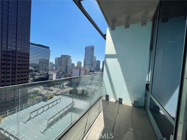 877 Francisco, Los Angeles, CA 90017