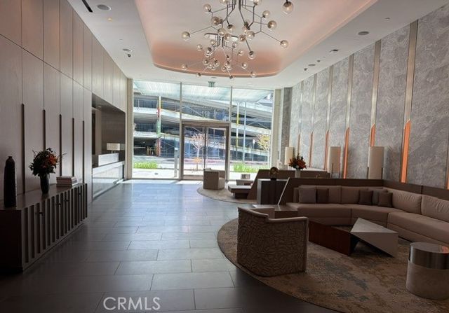 877 Francisco, Los Angeles, CA 90017