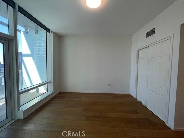 877 Francisco, Los Angeles, CA 90017