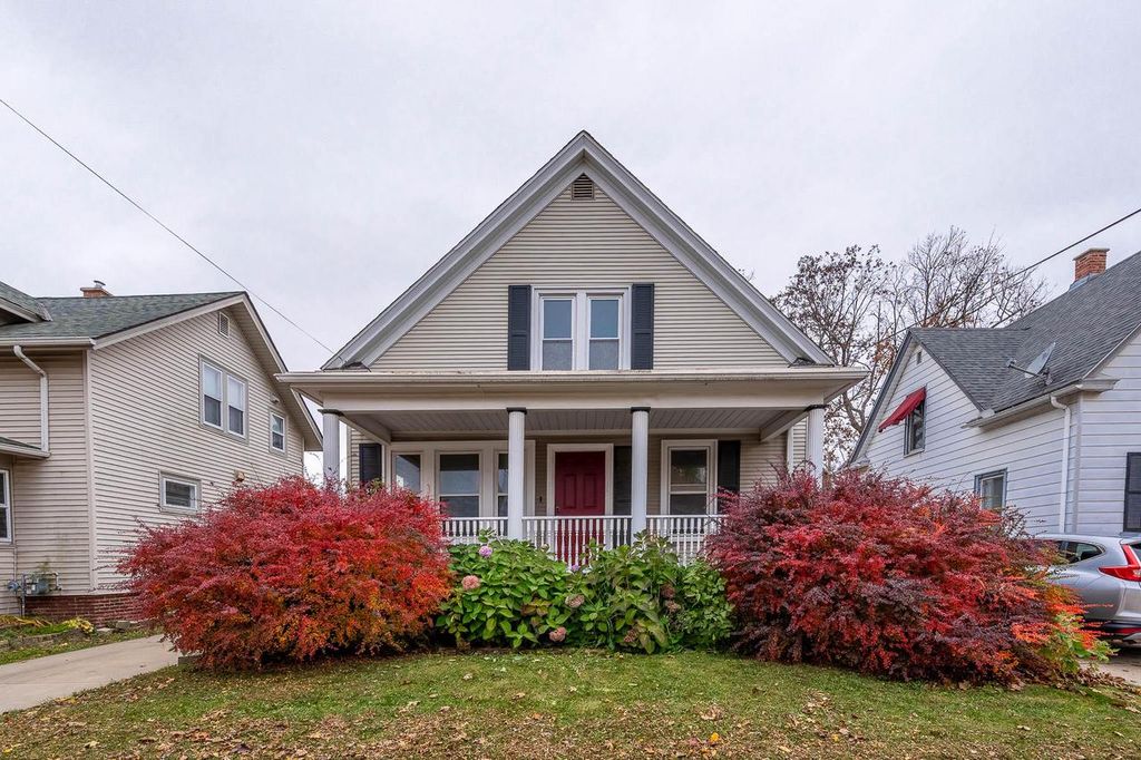 540 Hayes AVENUE, Racine, WI 53405