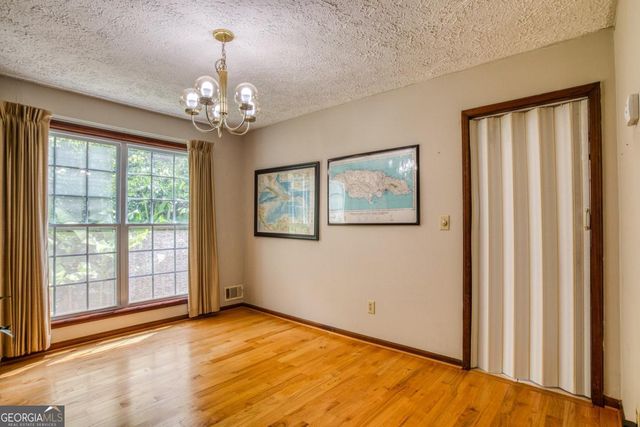 4477 Grier Drive, Snellville, GA 30039