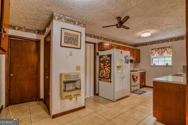 4477 Grier Drive, Snellville, GA 30039