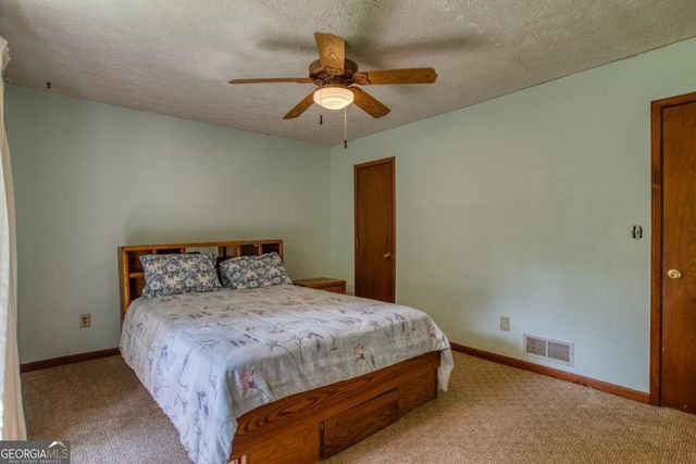 4477 Grier Drive, Snellville, GA 30039