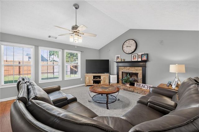 10 Lake Valley Drive, Loganville, GA 30052
