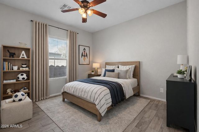 10802 W SADDLEHORN Road, Peoria, AZ 85383