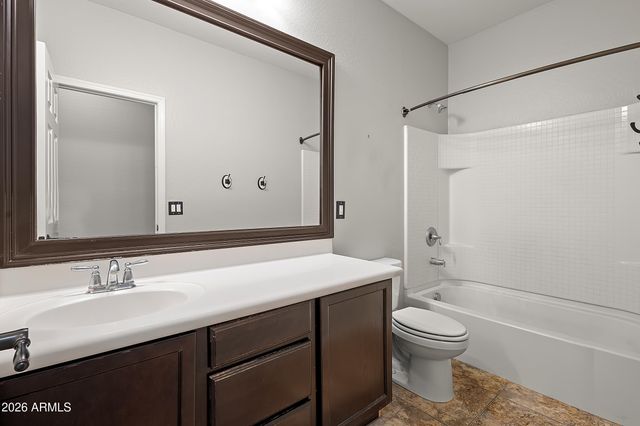 10802 W SADDLEHORN Road, Peoria, AZ 85383