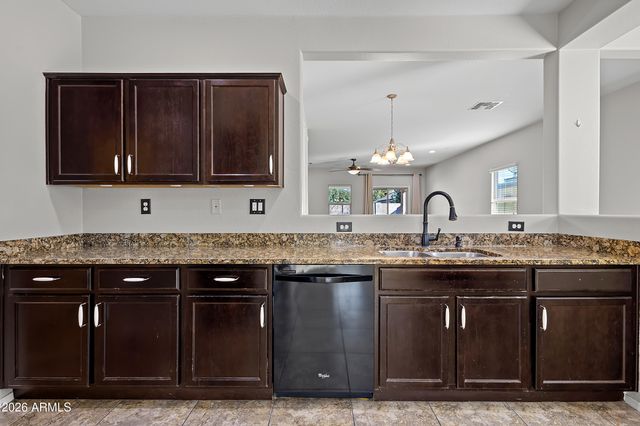 10802 W SADDLEHORN Road, Peoria, AZ 85383