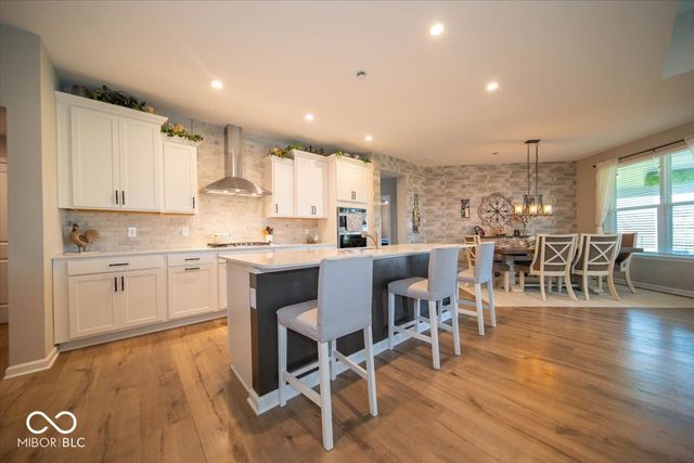 1294 Petit Verdot Drive, Westfield, IN 46074