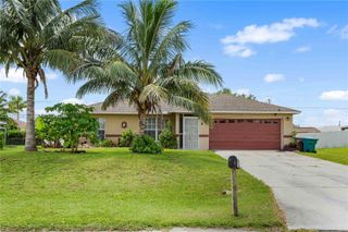 1728 NE 22nd Terrace, Cape Coral, FL 33909