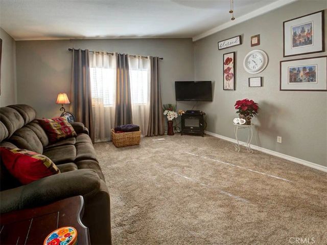 5200 Entrar 109, Palmdale, CA 93551