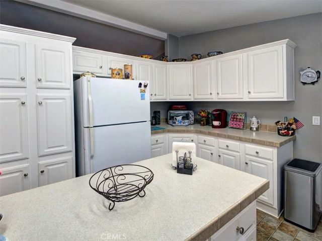 5200 Entrar 109, Palmdale, CA 93551
