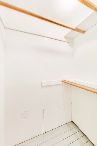 5100 N Mobile Avenue, Chicago, IL 60630