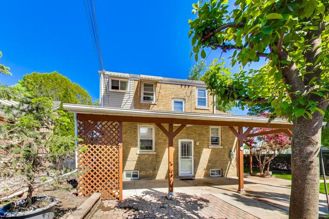 5100 N Mobile Avenue, Chicago, IL 60630
