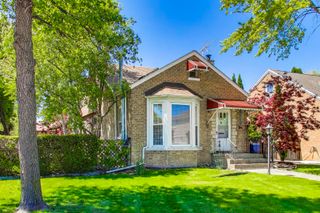 5100 N Mobile Avenue, Chicago, IL 60630