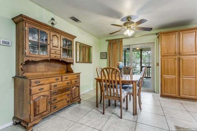 7616 Old Spanish Tr, Live Oak, TX 78233