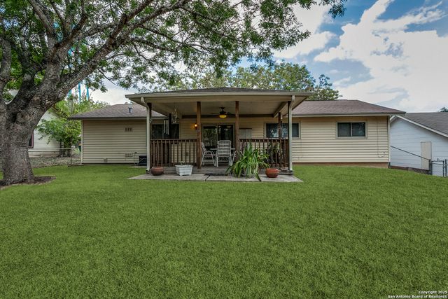 7616 Old Spanish Tr, Live Oak, TX 78233