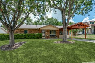 7616 Old Spanish Tr, Live Oak, TX 78233