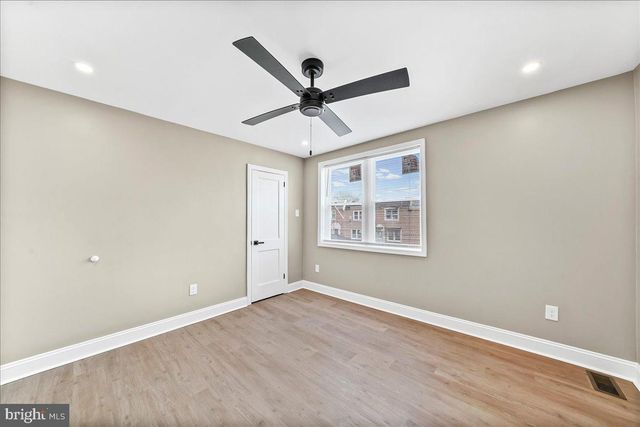 610 E ANNSBURY ST, Philadelphia, PA 19120