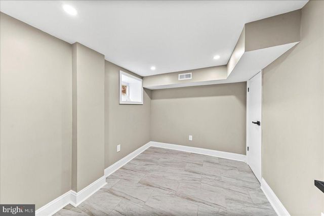 610 E ANNSBURY ST, Philadelphia, PA 19120