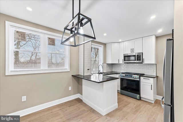 610 E ANNSBURY ST, Philadelphia, PA 19120