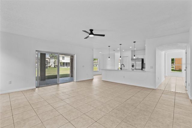 4556 FICUS TREE ROAD, Kissimmee, FL 34758