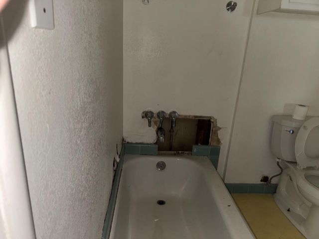 4613 B Pkwy, Sacramento, CA 95823