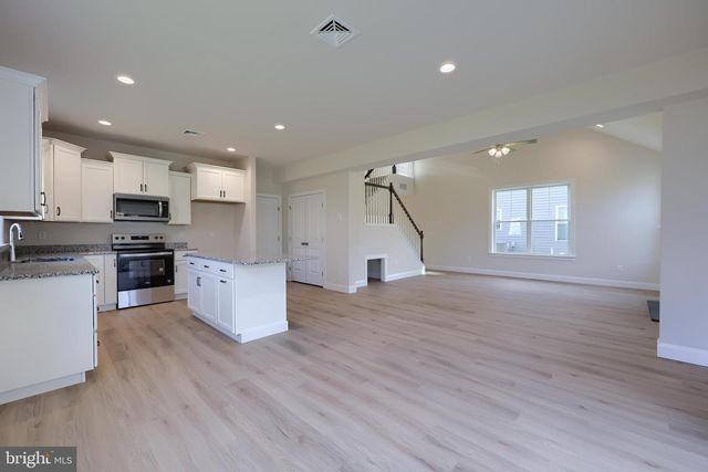 115 ELI DR, York, PA 17404