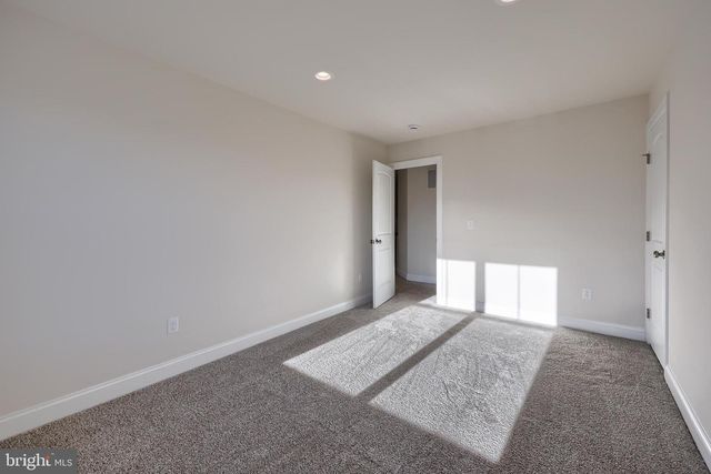 115 ELI DR, York, PA 17404