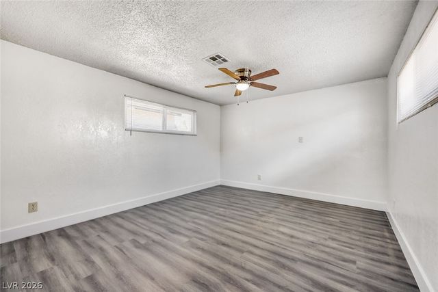 1325 East Oakey Boulevard, Las Vegas, NV 89104