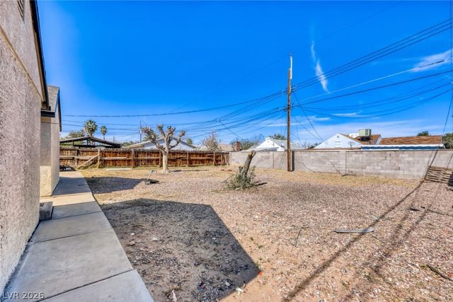 1325 East Oakey Boulevard, Las Vegas, NV 89104