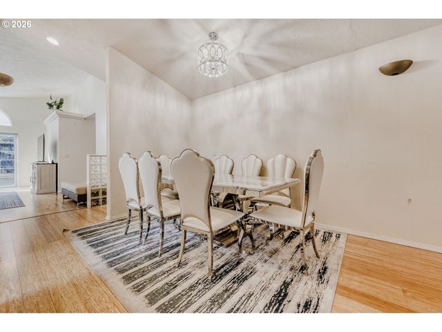 14452 Se TERRITORY Dr, Clackamas, OR 97015