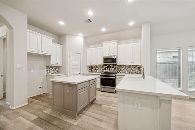 3446 Rich Radish Road, Richmond, TX 77406