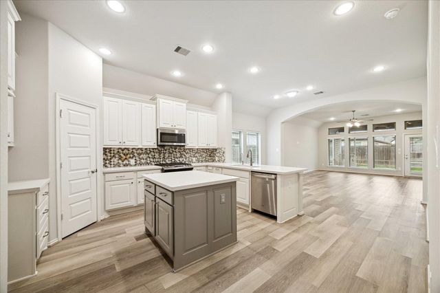 3446 Rich Radish Road, Richmond, TX 77406