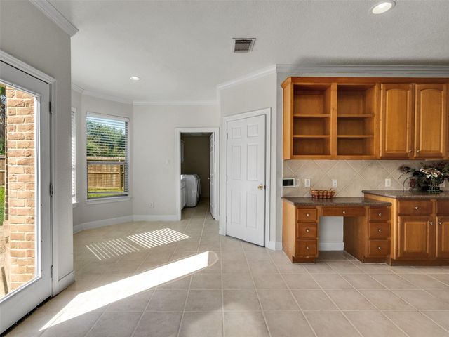 4810 N Pine Brook Way, Pasadena, TX 77059