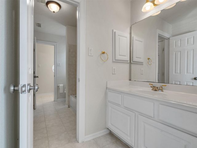 4810 N Pine Brook Way, Pasadena, TX 77059