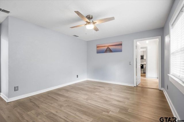 606 Glazner Street, Hawkins, TX 75765