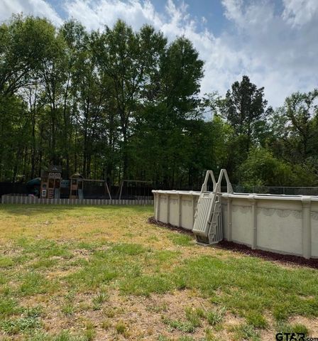 606 Glazner Street, Hawkins, TX 75765
