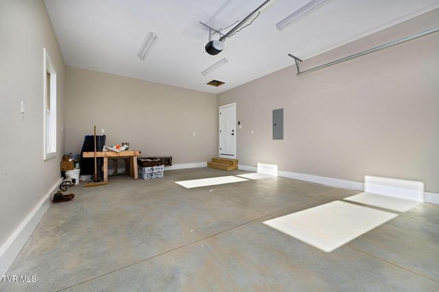 297 Laurel Way, Mountain City, TN 37683