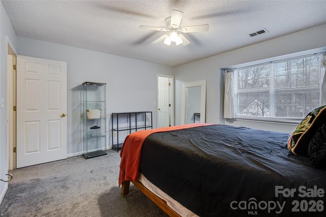 5925 Prescott Court, Charlotte, NC 28269