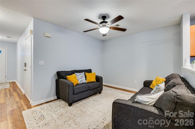 5925 Prescott Court, Charlotte, NC 28269