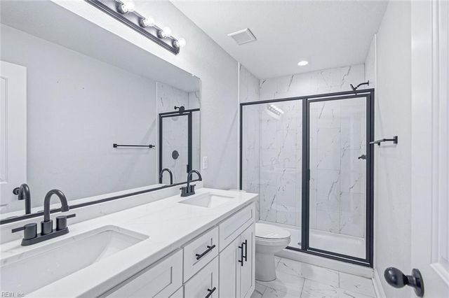 416 Harrison ST, Hampton, VA 23669