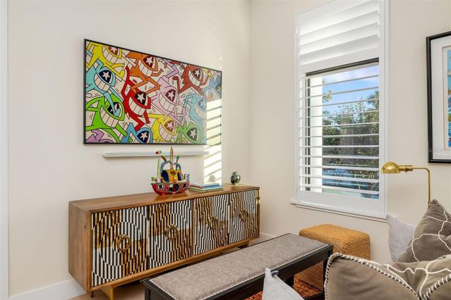 1879 HIBISCUS STREET, Sarasota, FL 34239