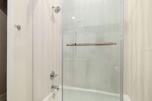 1879 HIBISCUS STREET, Sarasota, FL 34239