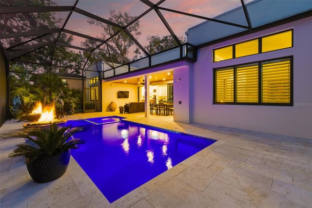 1879 HIBISCUS STREET, Sarasota, FL 34239